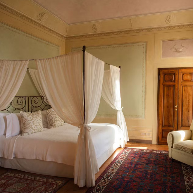 Suite with view