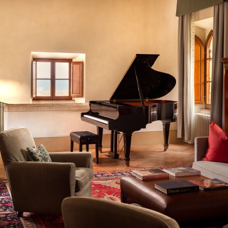 Suite with view