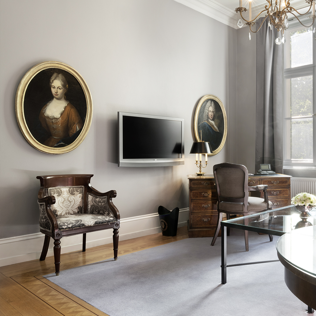 Executive Suite