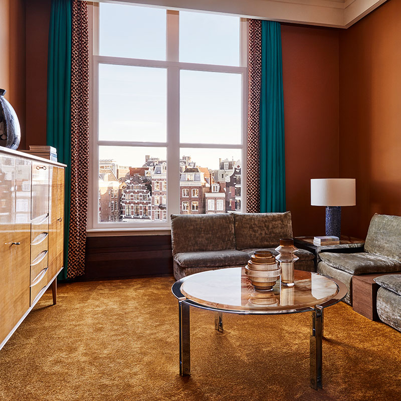 Deluxe Suite