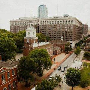 2 Queen Premium Liberty Bell View