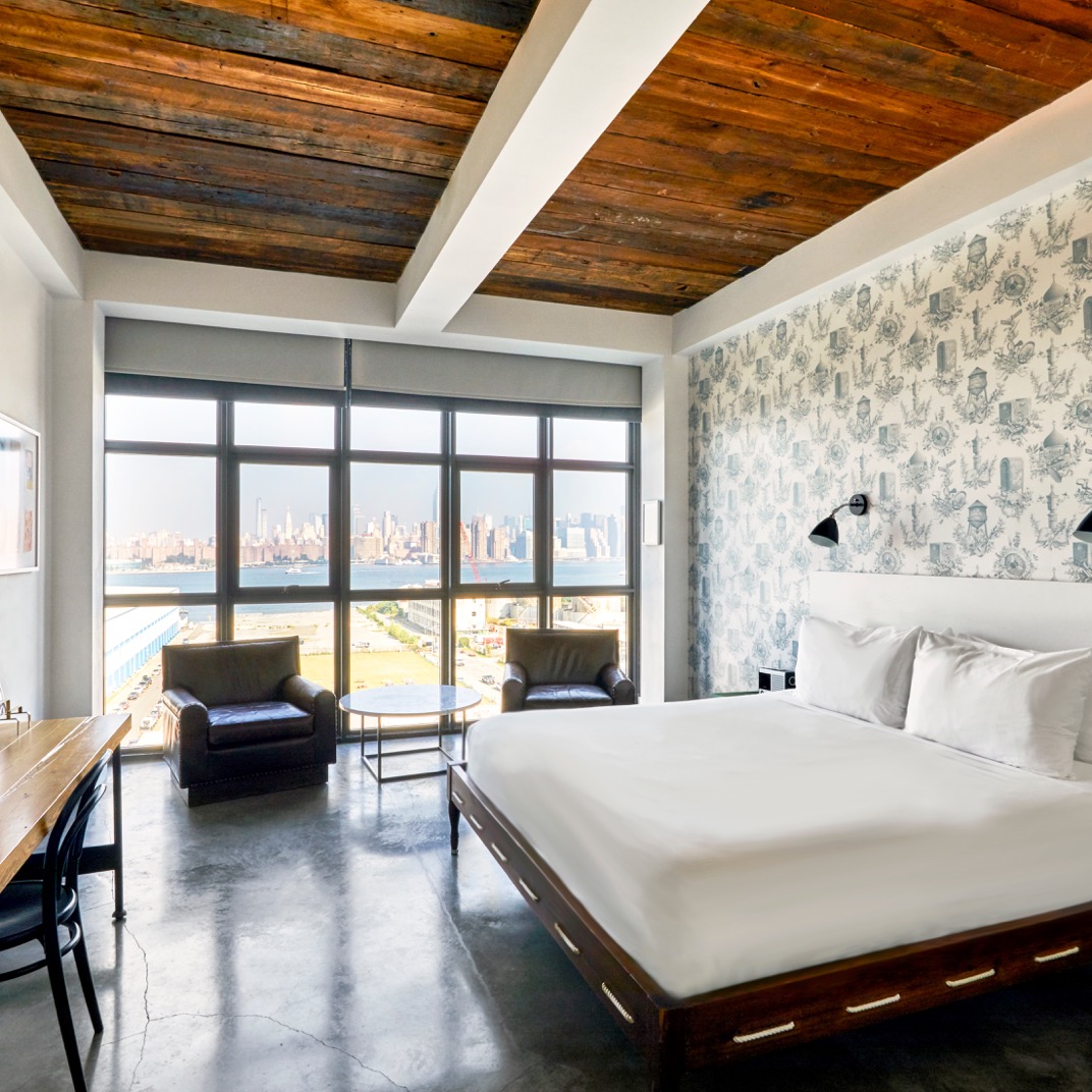 Manhattan View King Room