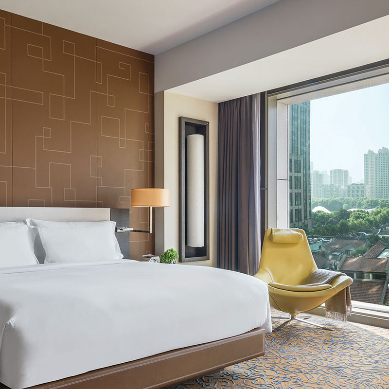 Superior Room - 1 King Bed