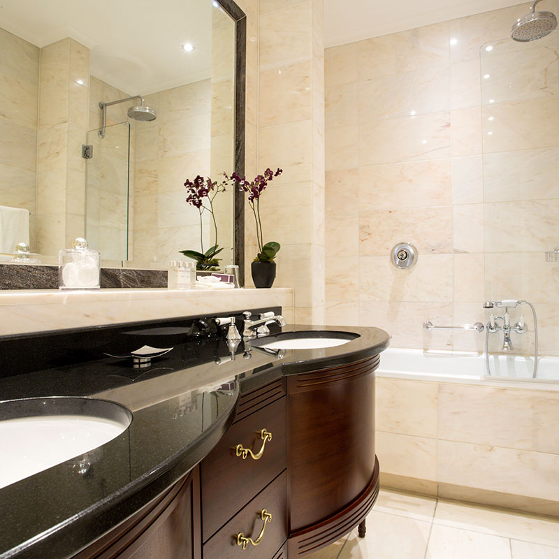 Grand Deluxe Room