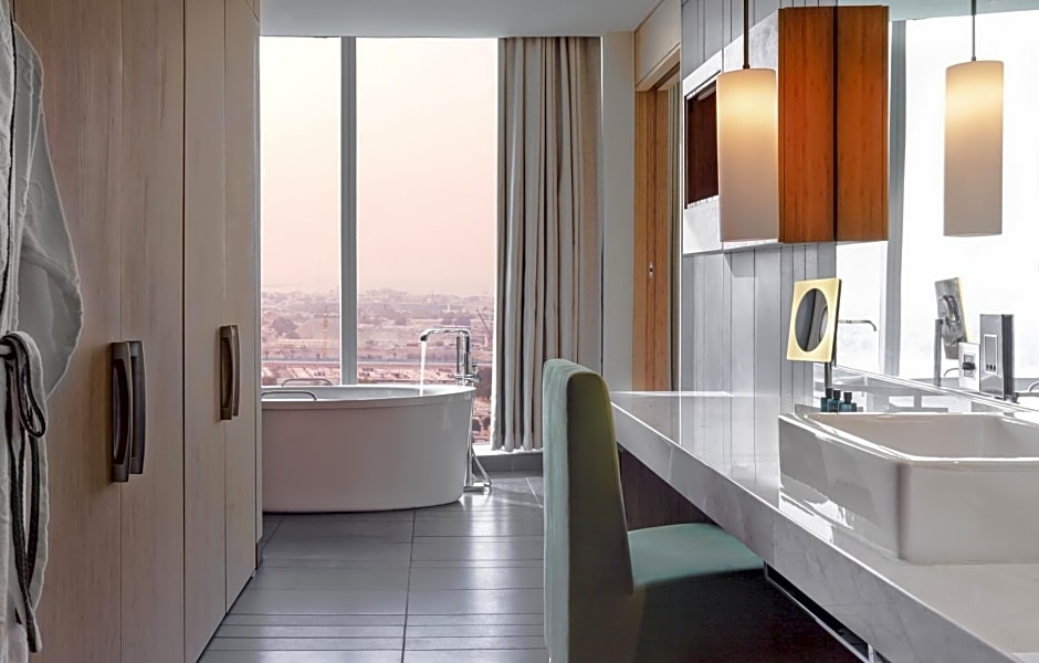 Opera Suite King, Burj Khalifa View