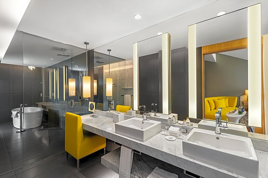 Junior Suite King - Burj Khalifa View