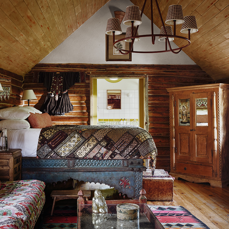 Dolores Cabin