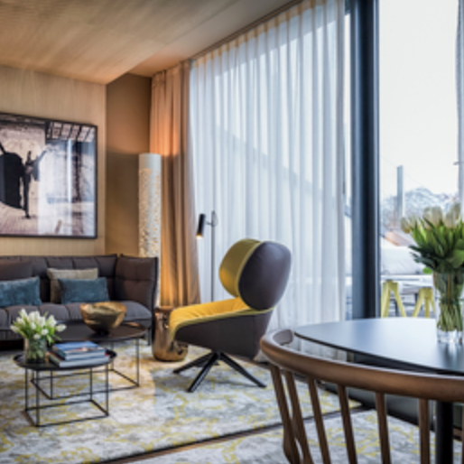 Penthouse Suite 