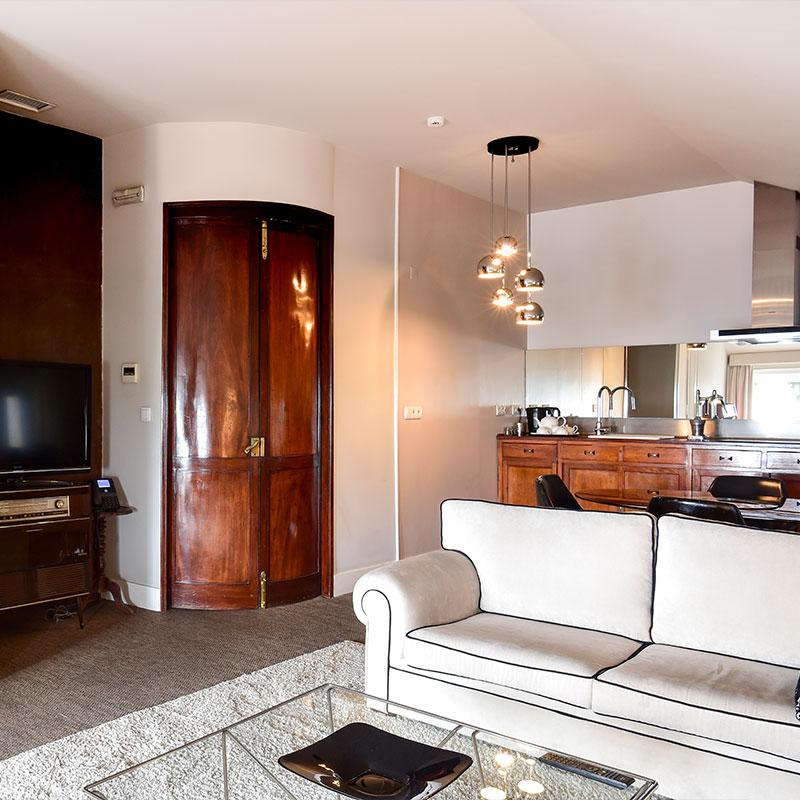 Suite Deluxe With River View