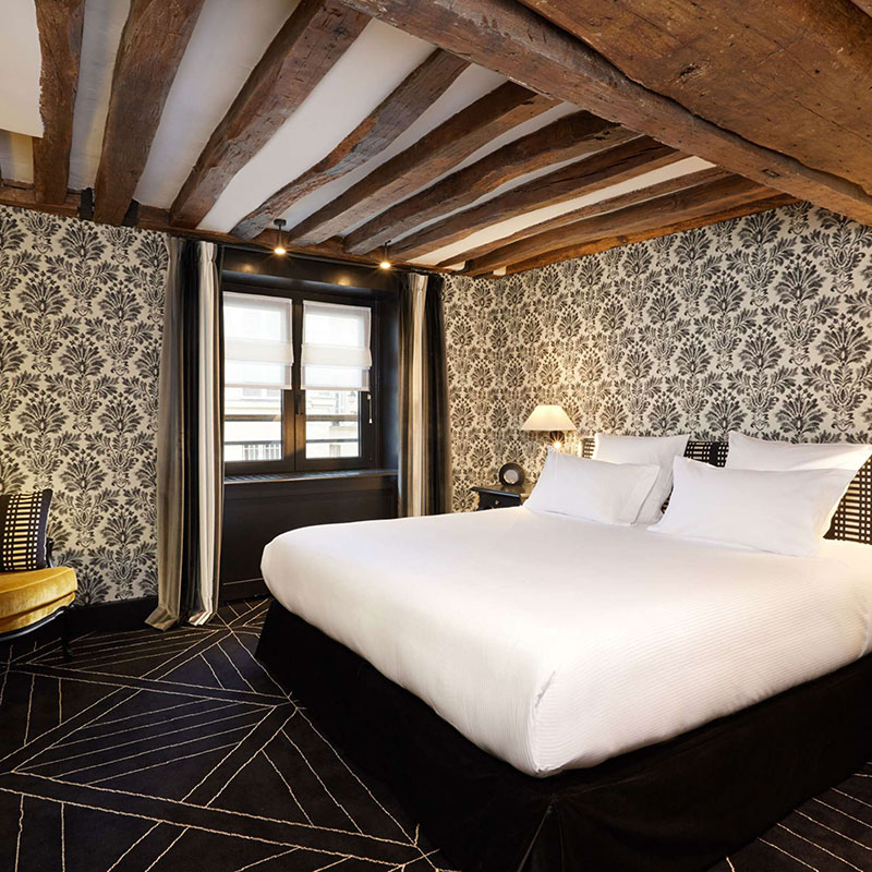 Junior Suite Prestige- 1 Queen Bed
