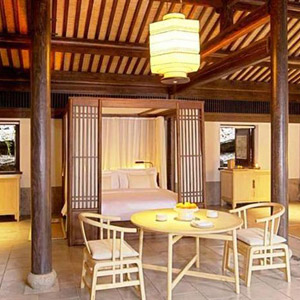 Deluxe Village Suite