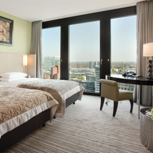 Twin View Room