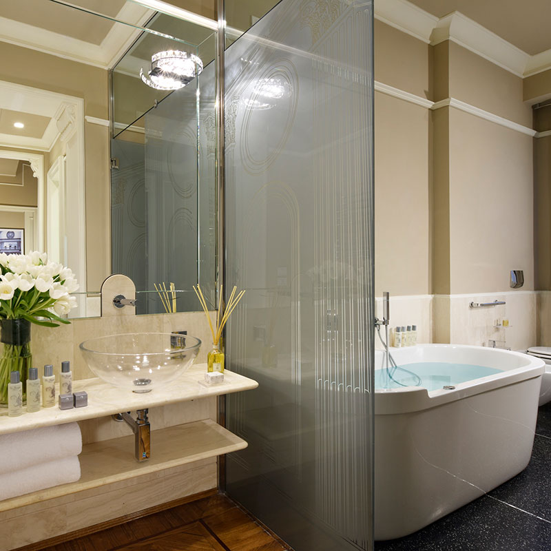 2 Bedroom Suite