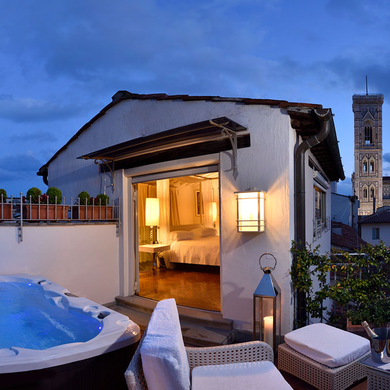 Honeymoon Suite