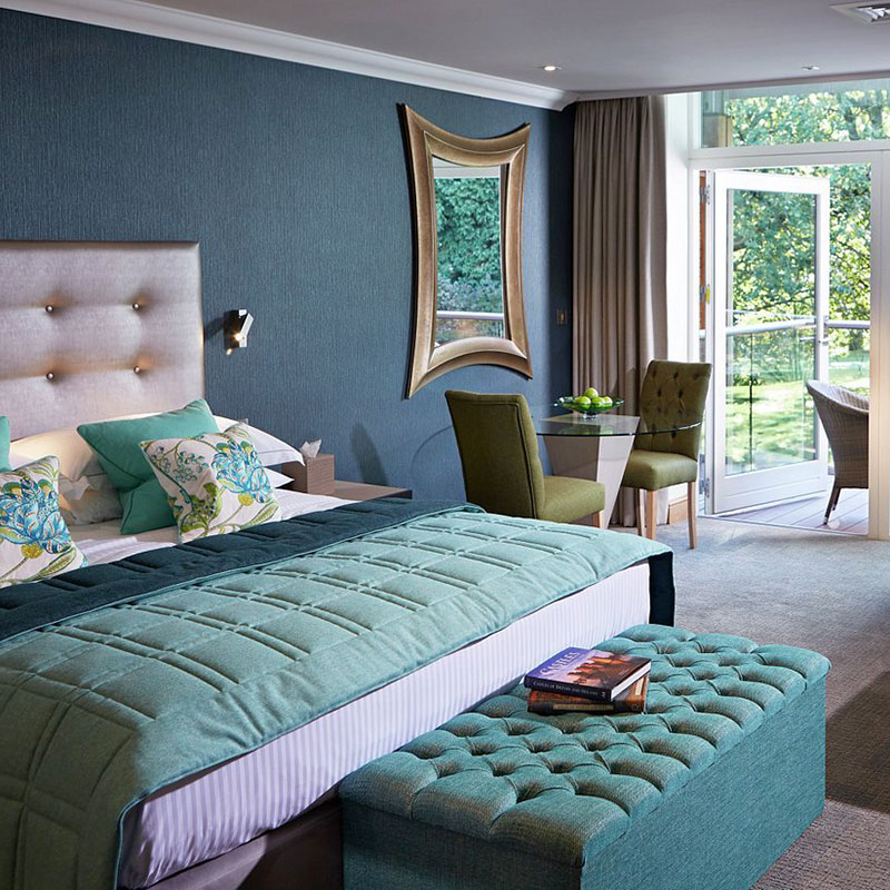 Traditional Suite