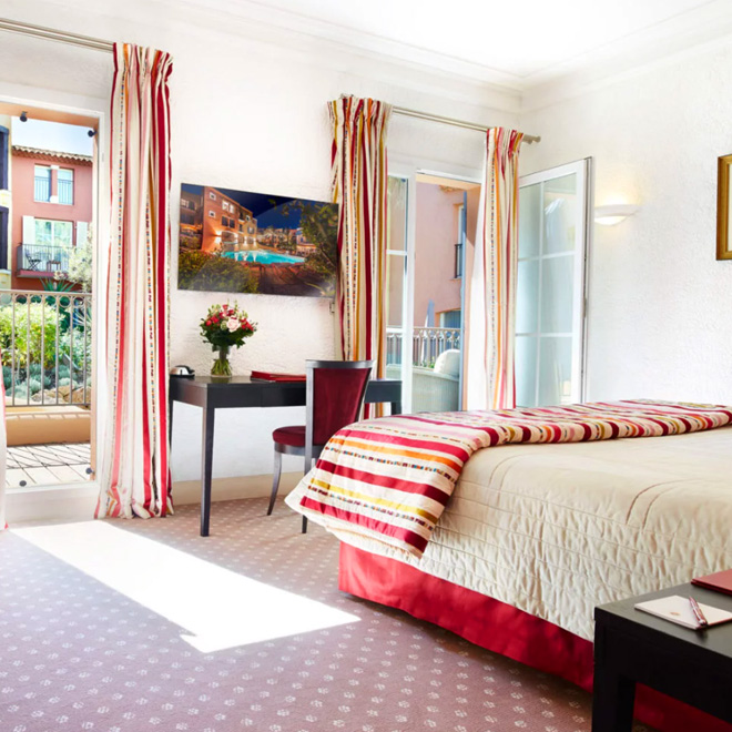 Single Room Queen