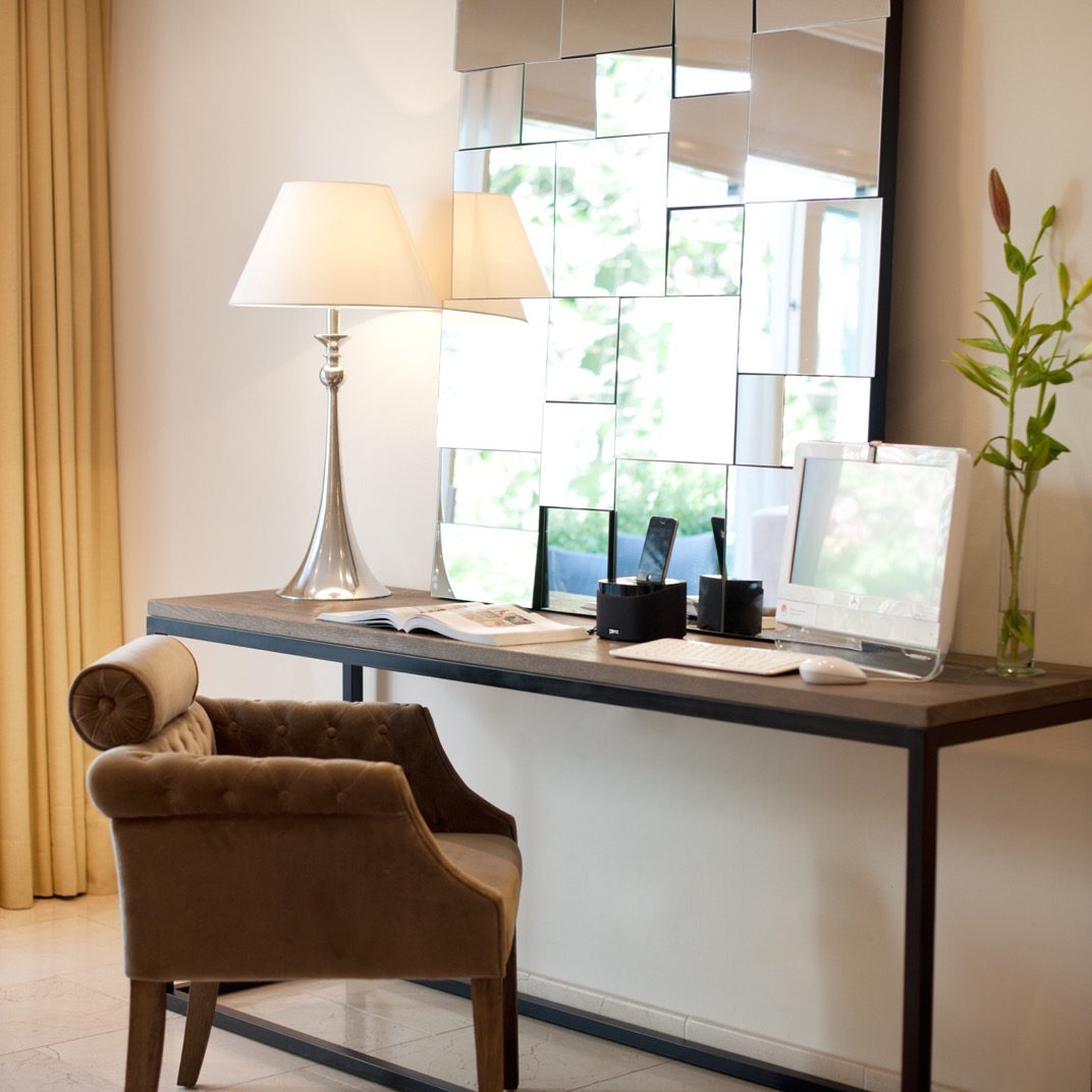 Deluxe Junior Suite- Garden View