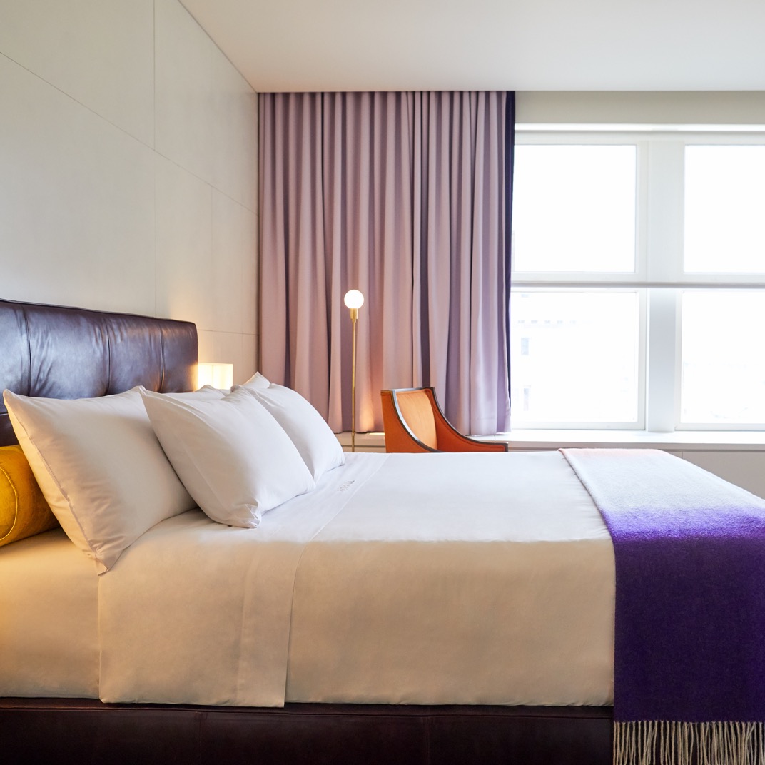 Superior Room - 1 King Bed
