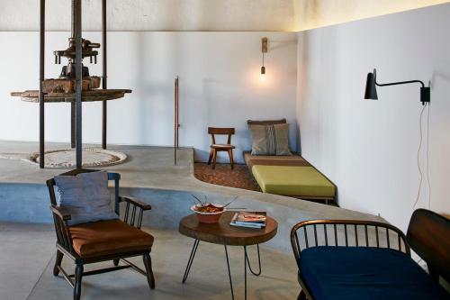 One Bedroom Apartment with Patio