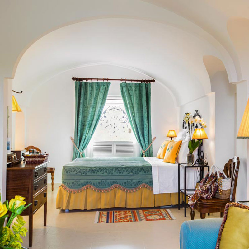 Junior Suite Terrace- 1 King Bed