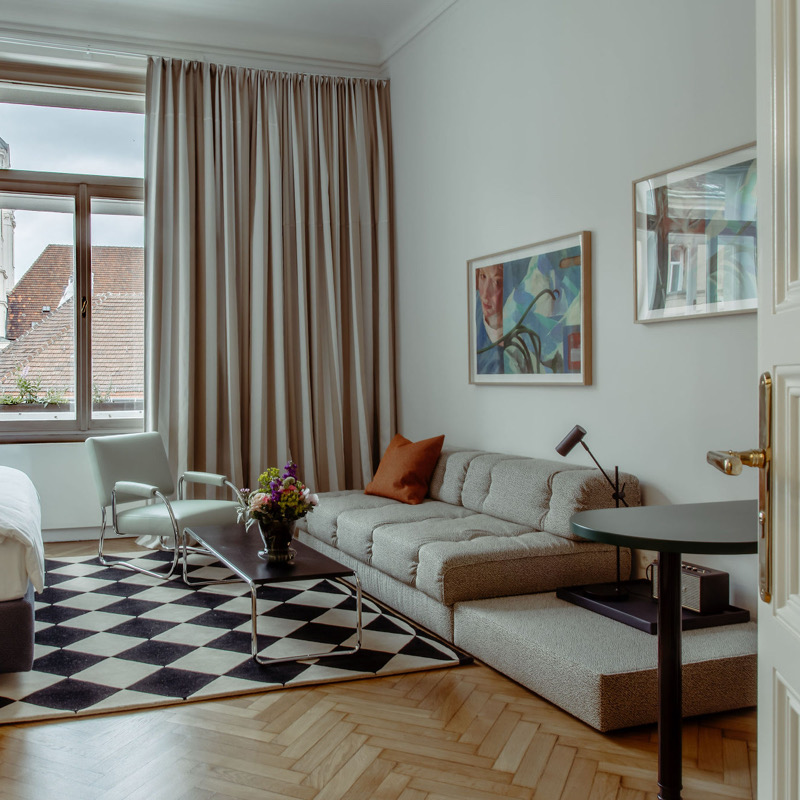 Double Room Large