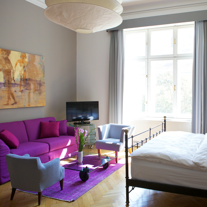 Suite M