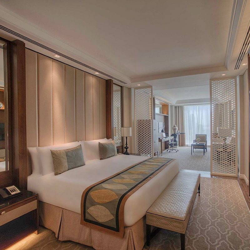 Junior Suite City View King Bed