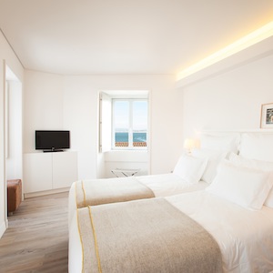 Alfama Superior Room
