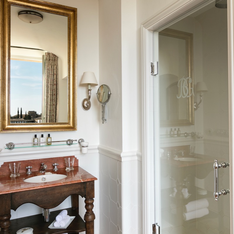Classic Room - Valley Side