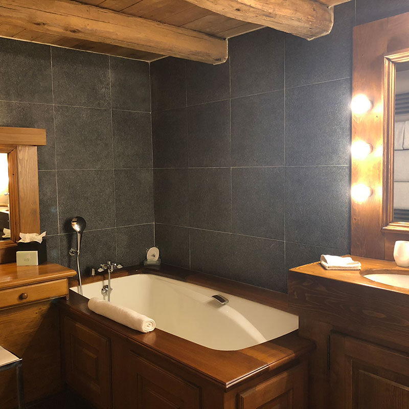 Mont-Blanc Suite