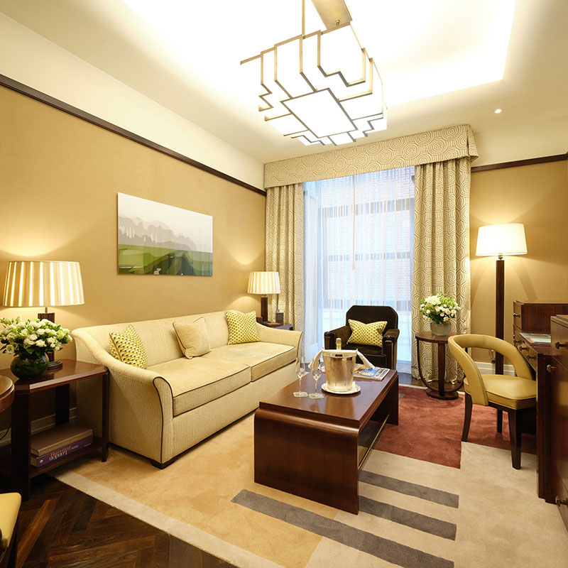 One-Bedroom Classic Suite