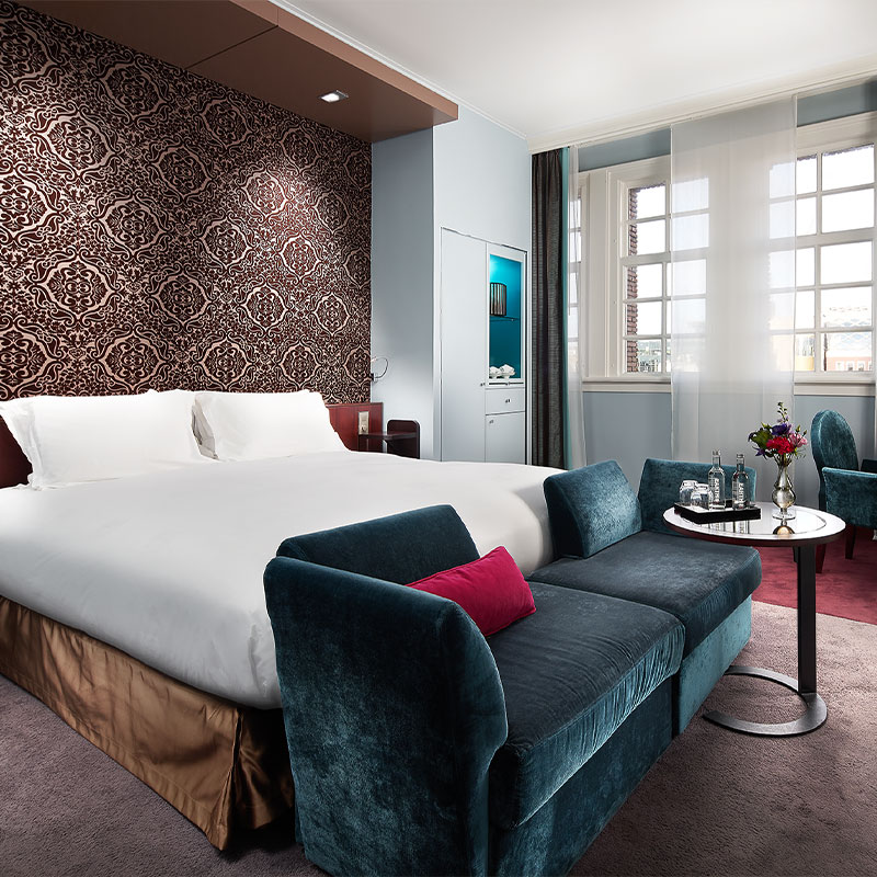 Luxury Room - 1 King Bed