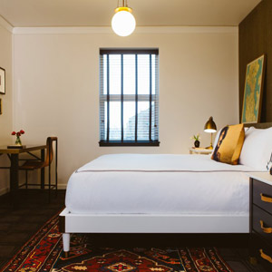 King One-Bedroom Suite