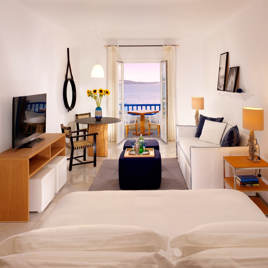 Open Plan Suite Sea View