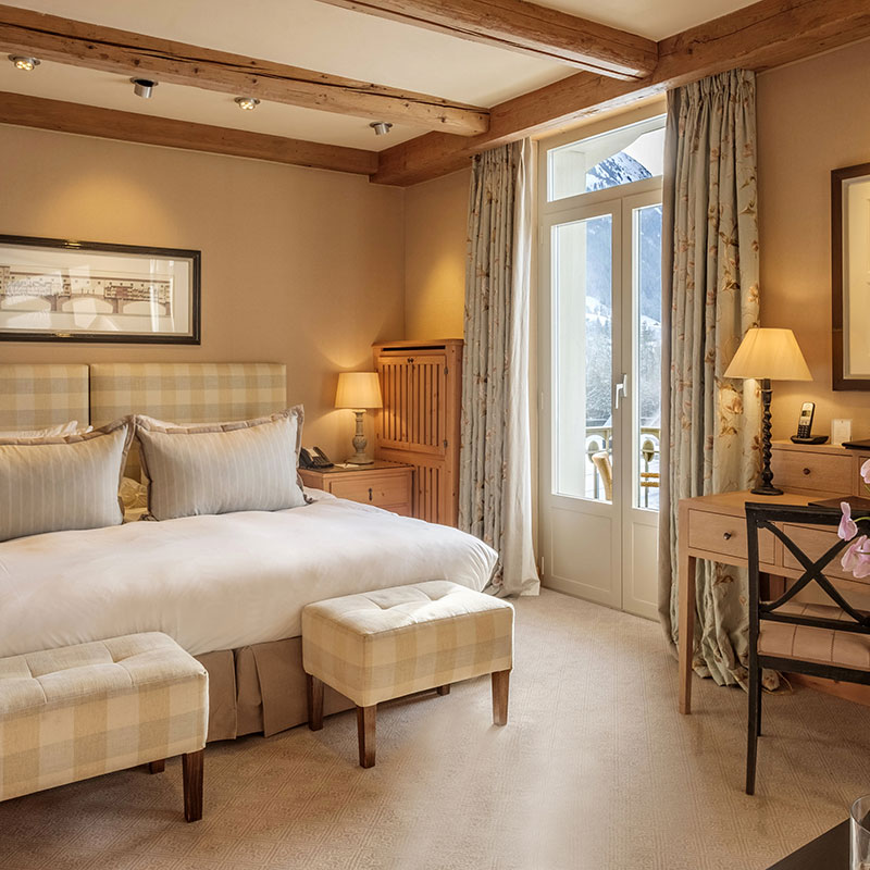 Deluxe Room Mountain View
