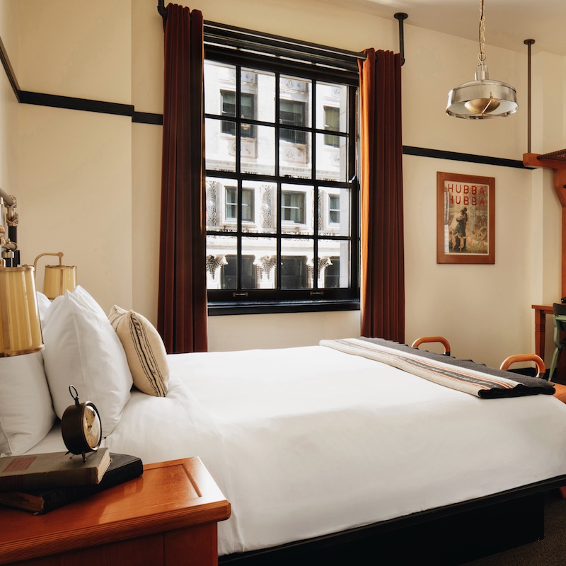 1 KING BED CORNER MADISON VIEW