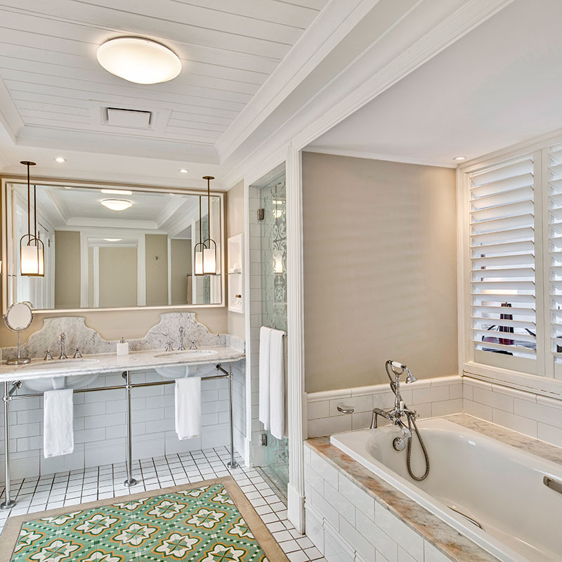 Deluxe Seaview Suite