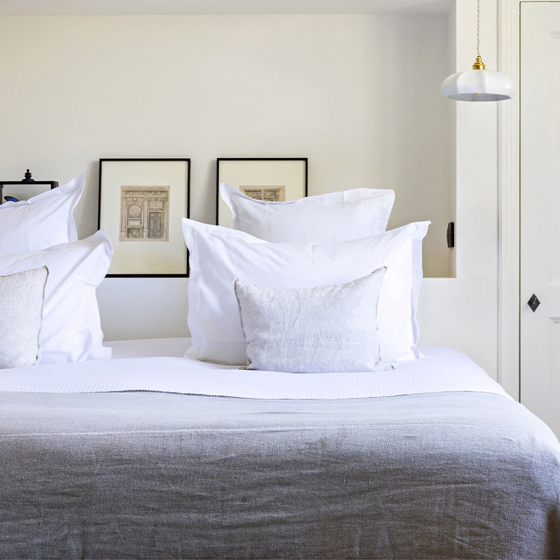 Suite Alphonse de Savornin with terrace