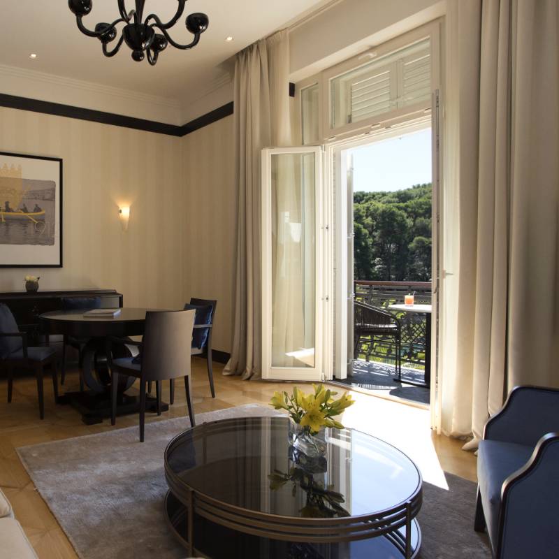 Augusta Suite
