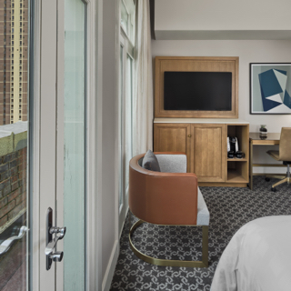 Superior Queen Room with Balcony