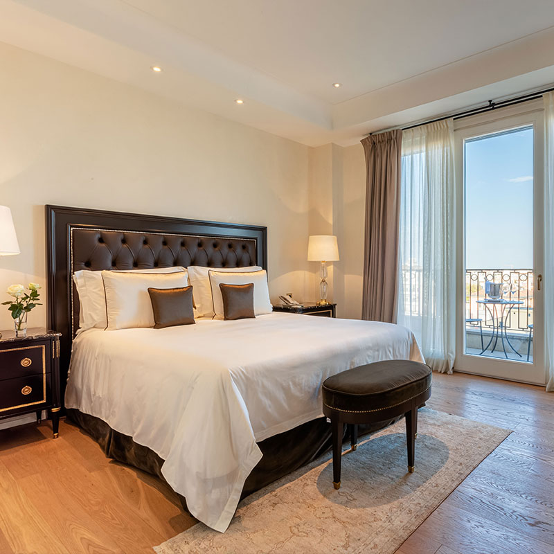 Prestige Panoramic Suite