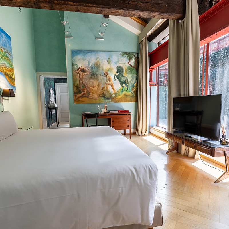 Grand Terrace Room