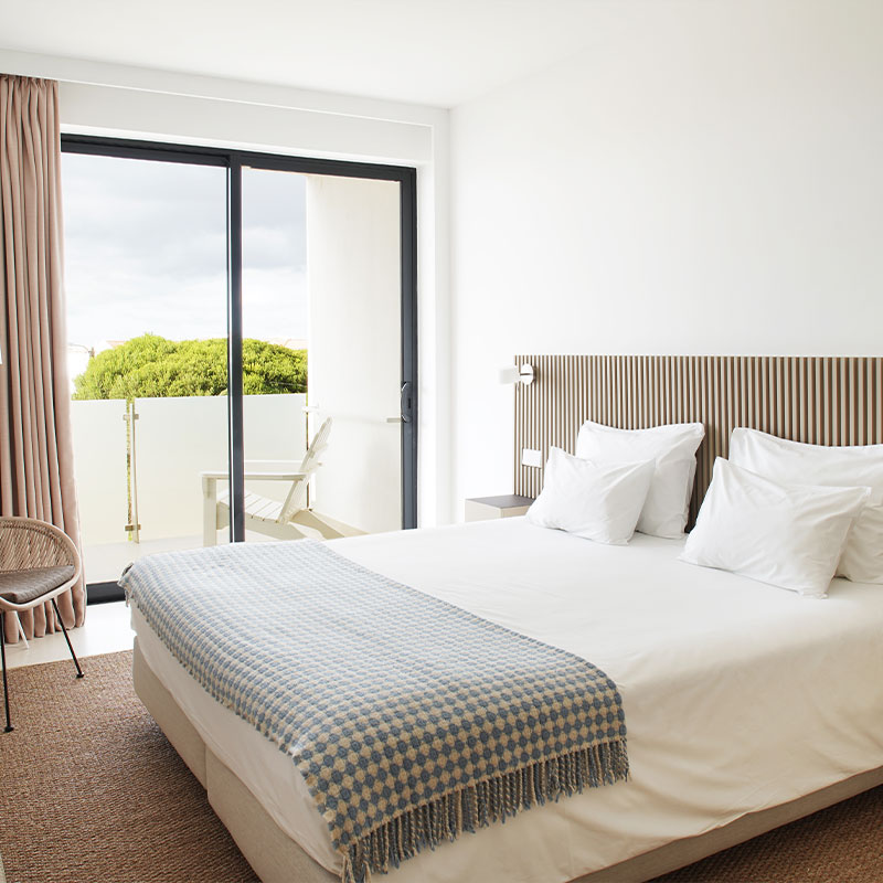 Suite with Land View
