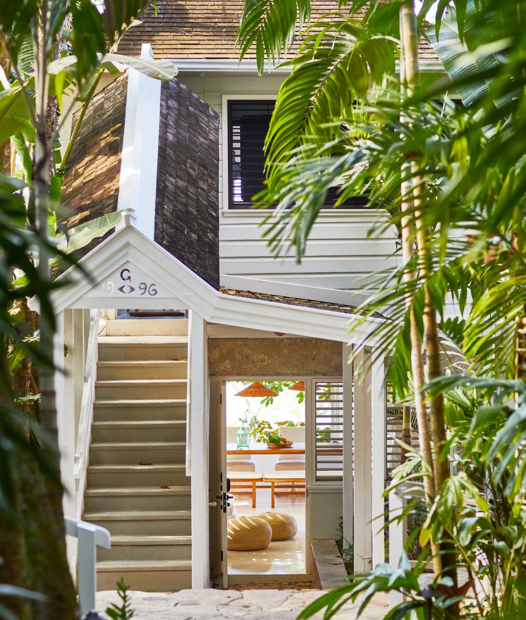Three Bedroom Ocean Front Villa