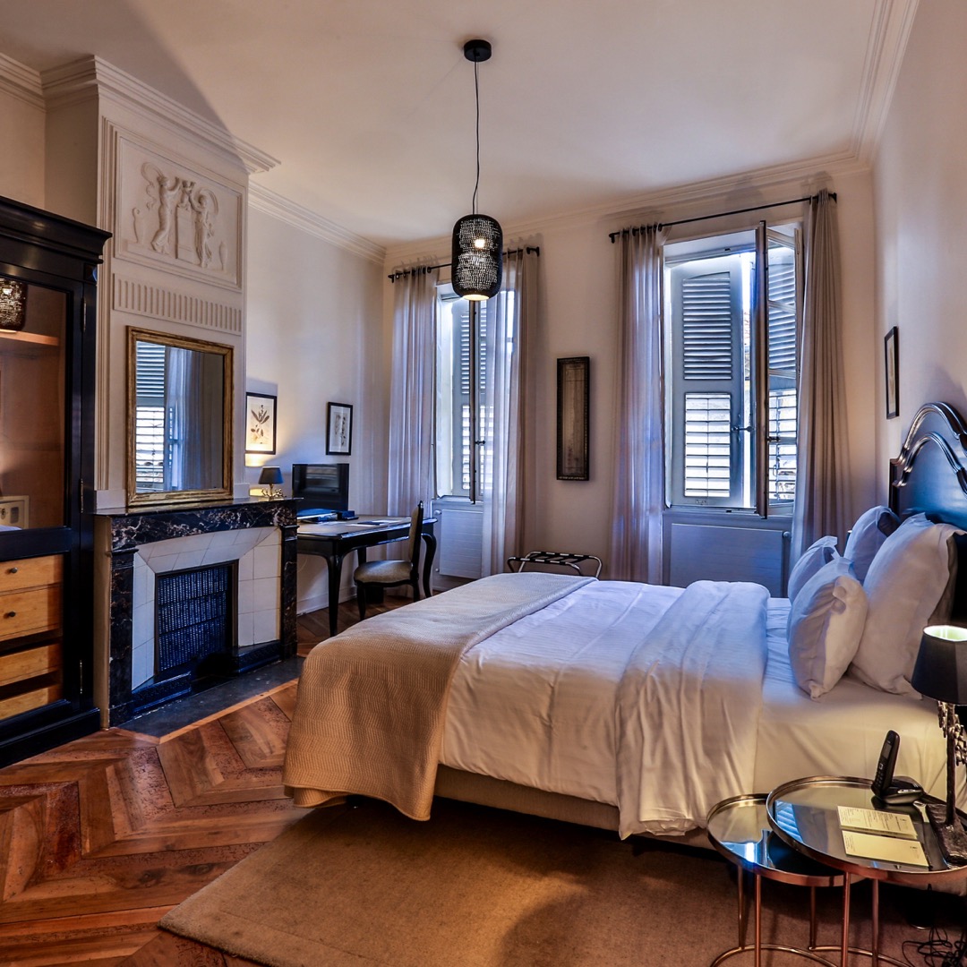 "Historique" room