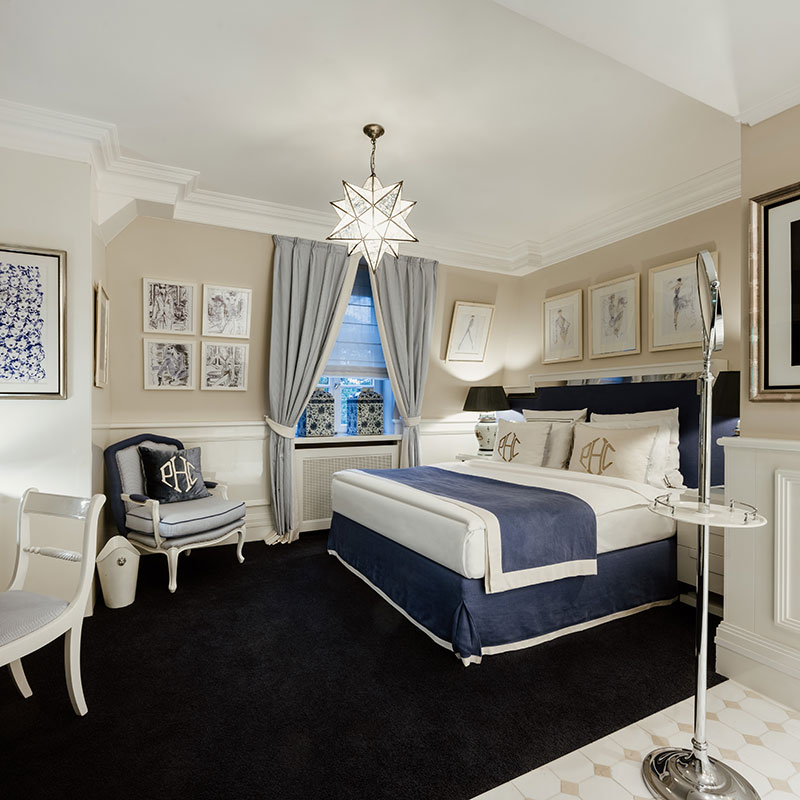 Premium Room - 1 King Bed 