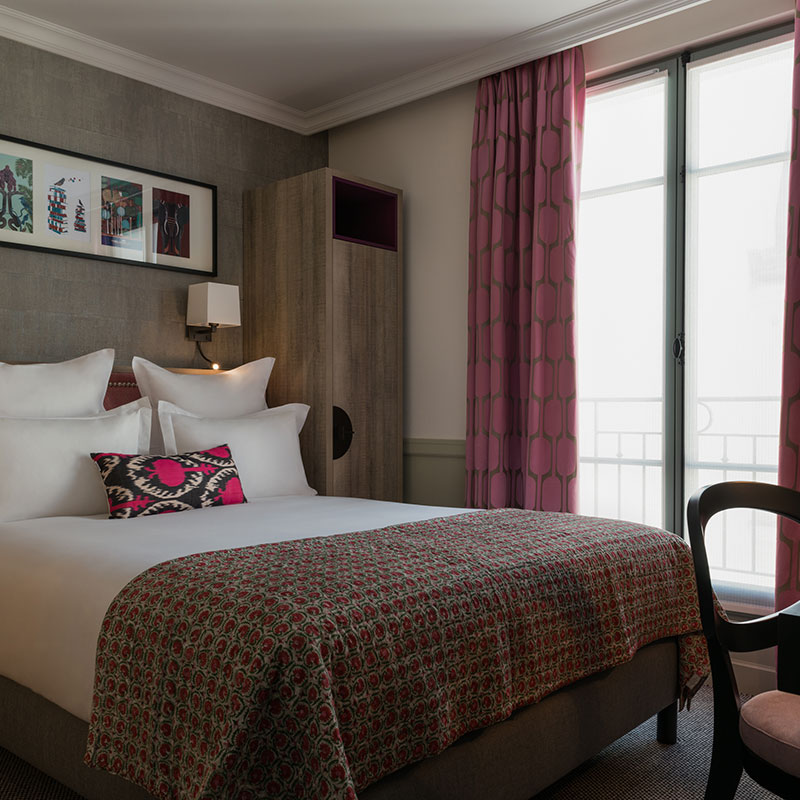 Parisienne Superior Room