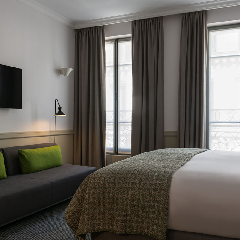 Boulevard Club Room