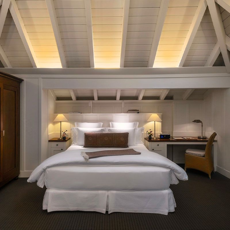 Oakview Room