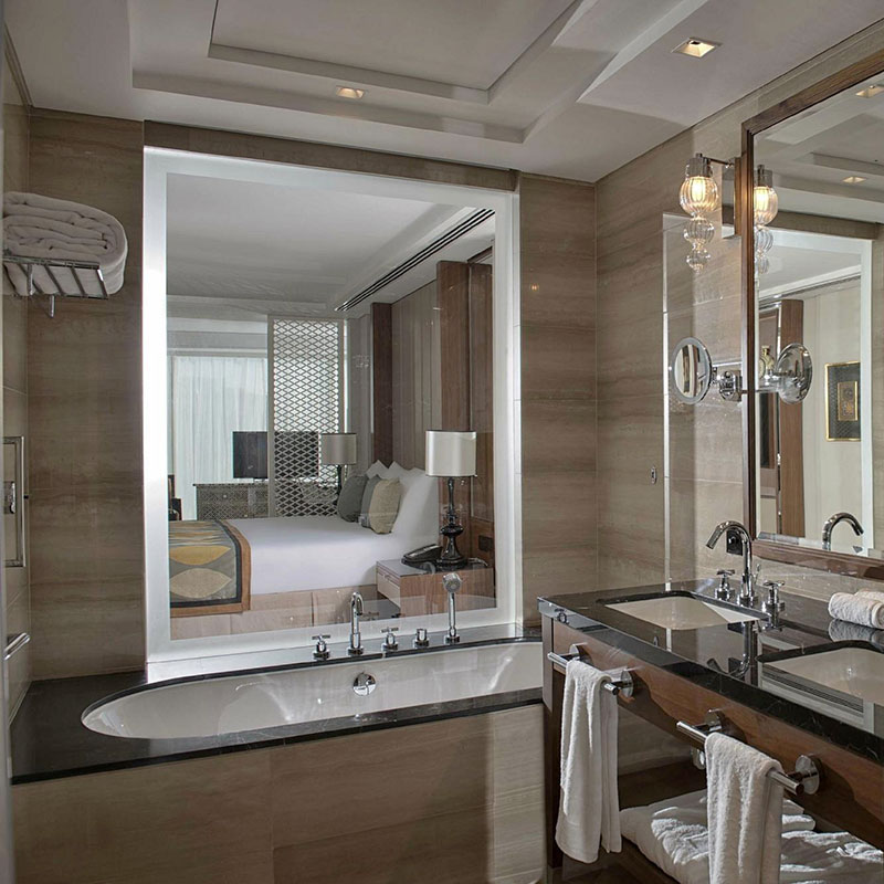 Luxury Junior Suite City View King Bed